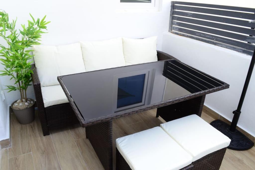 Casa En Alquiler Vacacional En 알칼라데에나레스 외부 사진